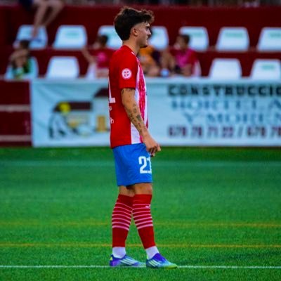 🧑🏻💻 | Empresario Social Commerce | ⚽️ | Futbolista en @CDPedroneras. | 🫂 | Asisto a las personas a generar ingresos en su tiempo no productivo. |