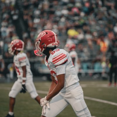 6’2 170, C/0 2028 Playmaking WR #ChooseGod Email: lewisemoni1020@gmail.com Cell: 3173647732