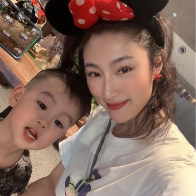 xlfan17722773's profile picture. Patriot. Legal Immigrant, US Citizen* God Bless America Forwarding is not an endorsement #rihanna #katyperry #taylorswift13 #ladygaga #ArianaGrande