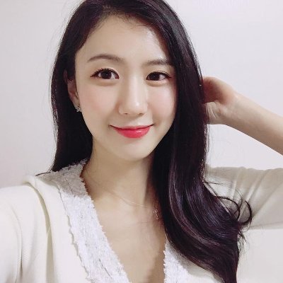 regina39ming's profile picture. Self love is my favorite love language