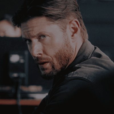 ❰ㅤ̵̵𝐓̵𝐑̵𝐈̵𝐂̵𝐊̵𝐒̵𝐇̵𝐎̵𝐓̵ ̵ㅤ:ㅤᴄᴜʀʀᴇɴᴛʟʏ ғʙɪ ᴀɢᴇɴᴛ && sᴇᴄʀᴇᴛ ᴠɪɢɪʟᴀɴᴛᴇ. ❚ . 𖤝 ׄ ❚ㅤ❛ —People forget: even the black sheep knows how to bite. ❜