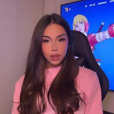 transleilaxo's profile picture. 👸Breaking barriers and proving that authenticity wins (and pays) 💅💖 #TransAndThriving