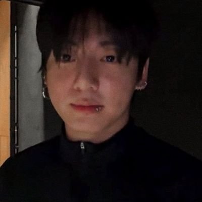 acelawt's profile picture. taekook 𖹭