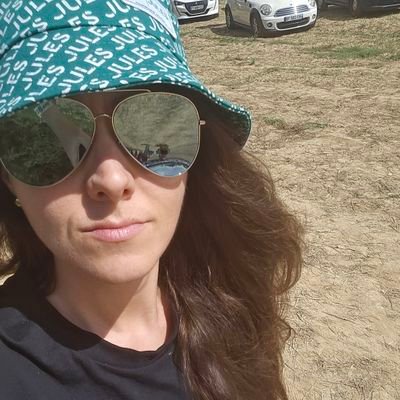 Rédactrice en chef adjointe web @RMCsport. Foot, tennis, tout ce qui touche au sport, féminisme. Ex IPJ. Je parle au nom de moi-même c'est tout.