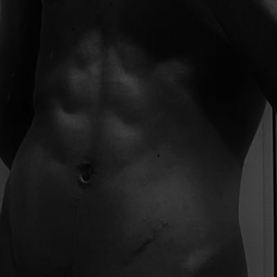 zatt2288's profile picture. My life’s already fucked — so fuck me more.