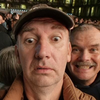 LFA17 Lake District Photographer. Dad, Partner, Engineer, Space, Foodie, BBQ, Techno, MUFC.