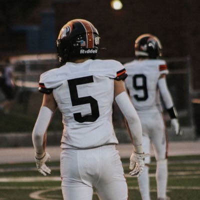 Murray High School 2026 | FS/RB | 6’0 195 | 3.8 GPA | 11.80 100 m | https://t.co/LdZRmzFxpD |