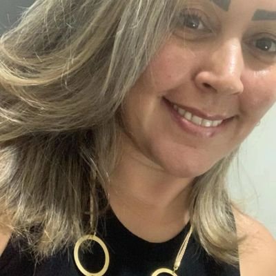 Comunicadora 🎙
Correspondente Bancária 🤝🏻
Sempre a favor da verdade
Sigo forte e corajosa 🙏🏼🌻