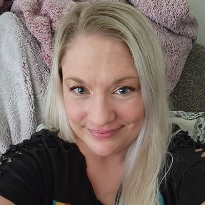 Here for the laughs & shenanigans.***Been on Twitter since day 1. Couldn't get back into my account, so here I am, starting all over again. Come find me...