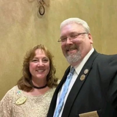 Husband,Father,Family,Pure blood, Freedom. Keep smiling, because life is a beautiful thing and there’s so much to smile about.Proudly Member of the Light🔺#MAGA
