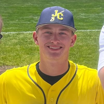 JCCC Baseball / RHP / 6’ - 180 / 319-830-0291