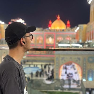 ﷽اَللّهُمَّ ارْزُقْنا تَوْفِیقَ الشَّهادَةِ
دهه هشتادی فروردینی استقلالی
حس و حال هیچی نیست هیچی برام مهم نیست:)majnon🦢R
شهید مدافع حرم زنده🥲🤲🏻
