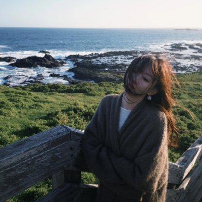 whitley050878's profile picture. 🌙 Night owl who writes poems, drinks tea, and watches stars as if they were old friends.