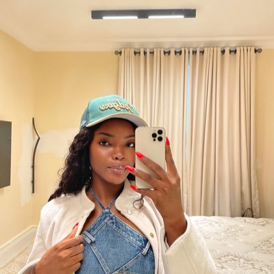 𝓒𝓻𝓲𝓶𝓲𝓷𝓸𝓵𝓸𝓰𝓲𝓼𝓽 🩵🤍 You've got to be okay on your own before you can be okay with somebody else.
