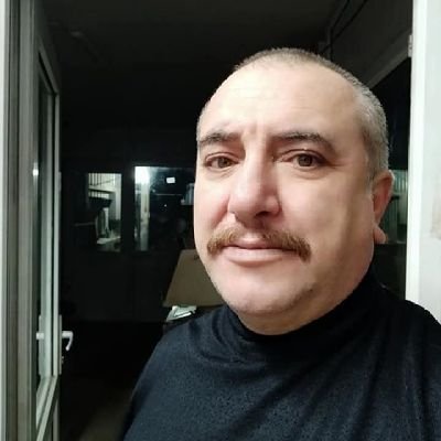 19_golazli's profile picture. 