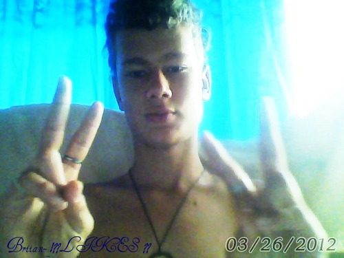 Briianperdomo2's profile picture. Me gusta mucho seducir alas mujeres hermosas!! :)