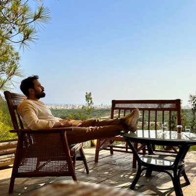 dabbas_m's profile picture. Visionary