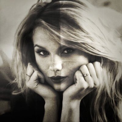 ⋆ fan of future EGOT winner rachel zegler ⋆