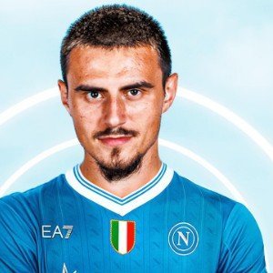 ailliwre's profile picture. Markets and (real) football. If you don't like any of those, you have an option. #HejaBVB #ForzaNapoliSempre