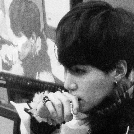 You'd be thinkin' 'bout it every day
Don't believe in fairytales