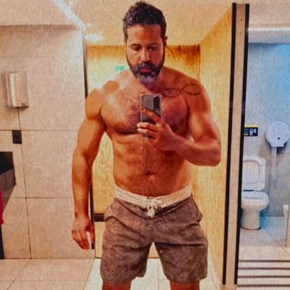 HIV+ • CEO no Centro LGBTQIA+ de Brasília 🏳️🌈/ Editor TM Magazine 📰/ RP na MTTH /Reestruturador Elo LGBT+ da Rede 🍀 /Ex-Coord de Prom dos Dir LGBT do MDH