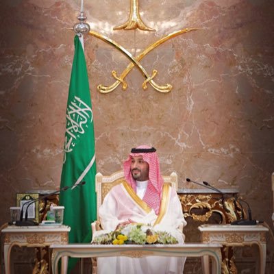 omar_otb1's profile picture. #محامِ | أتنقل بين الرواية والشعر بين حينٍ وآخر.