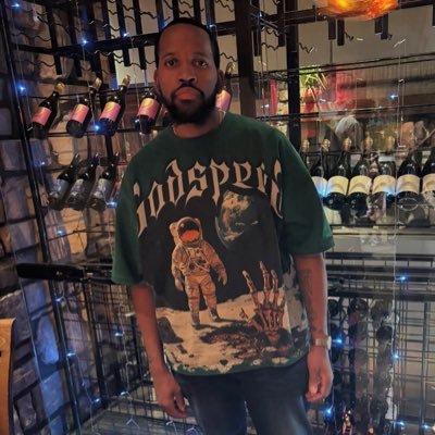 August_UBM's profile picture. XVIII | Still Driven