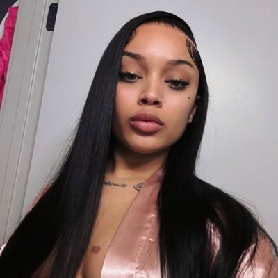 Old page got suspended @aaa_kimberly ♌️ Leo Single and not searching Don’t come to my Dm for meetup Single mom