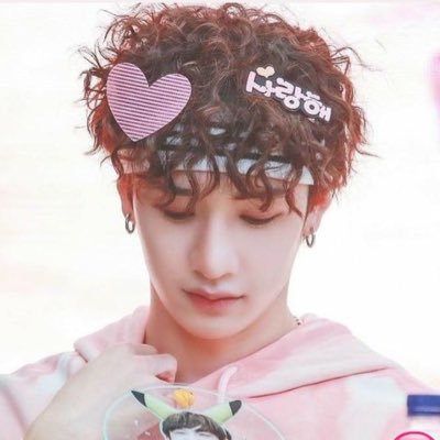 ❀ ❤︎ for my skz n pinkpantheress | binchan's angel 🪽