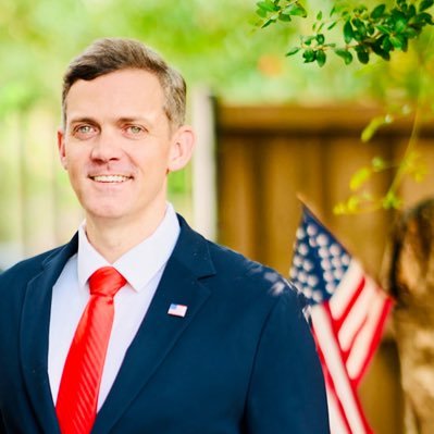 Jesus | Banker | Navy | UT Austin | Finance | VFW | CC | 200 Acres | Therapy Space | Sober | Poverty | DTX | Columbia Guy | D32 | J29:11 🇺🇸🎖️🇮🇱 #hausparty