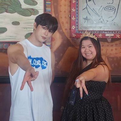 bitch im from louisiana 😈 your typical kpop stan who's a nail tech
