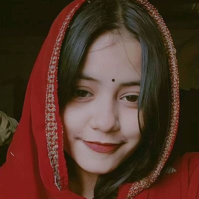 PoojaGopal28316's profile picture. 244ed308ea1cd8fa5684