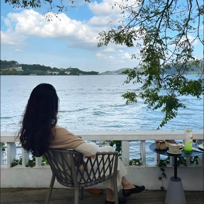 anlgnqw's profile picture. 心地よい空間で、心を解放する時間を過ごしています✨
日常の幸せと旅の思い出を記録しています📸