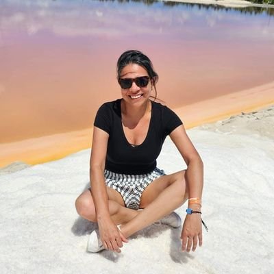 KrominaQM's profile picture. CPA, Auditora, Psic. ayuda social para mujeres en riesgo, coleccionista  de antigüedades, amante del arte, viajar y la buena comida.