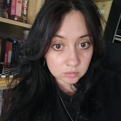 virtualghoul_'s profile picture. ❤️‍🔥 mum • bookworm • australian • horror lover 🏹🗡
    🐌