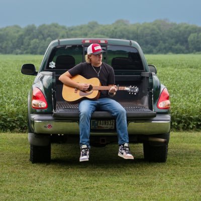 granteburg's profile picture. 