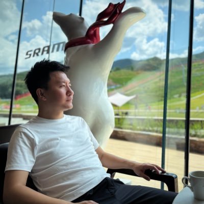 zalinz89's profile picture. 吉星高赵，你猜我姓什么