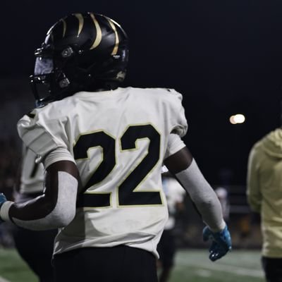 FootBall |Track | Katy Tx.| WR/CB🏈/Height:5'11/Weight:165 | 40:4.5 |@CyParkFootball |#HCville 4.9 GPA | C/O'28 | phone:3465044182/famusimomoreoluwa@gmail.com
