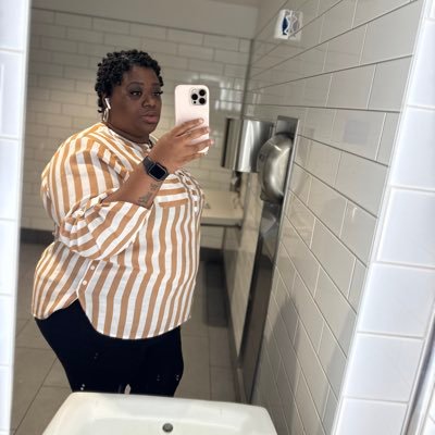 050625🏳️🌈💍| Chef | Content Creator | IG: sheisvonnn \ Snap : bigpressurevon | TIKtok: hernamepennayyyy