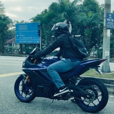 hafizdzul's profile picture. 🤵‍♂️👰👦👧