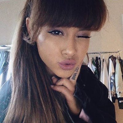Katseye * Ariana grande * black pink * Taylor swift * Madison beer * Sabrina carpenter * Addison Rae