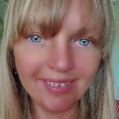 Liverpool fc is in my heart. Mum of two. Loves reading, movies, music, nature, walks, dogs, and having a laugh.
#YNWA #LFC #JFT97 #NHS