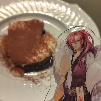 立派な成人済乙女ゲーマー。詳しくはプロカへ!pkmn(エースバーン/グルーシャくん)/Disney🐿️/その他諸々💫現在→十鬼の絆花結Switch版