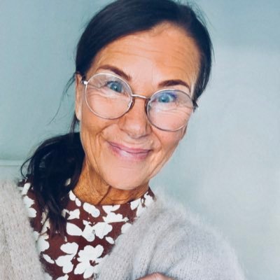 Sotealan johtaminen ja kehittäminen, YAMK, Hytealan verkostojohtaminen, Sosionomi YAMK, Integratiivinen työnohjaaja (STOry)https://t.co/VlZHdq2Q6W