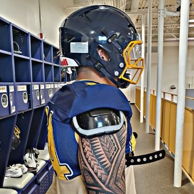 ☔️ Ht: 6'3 || Wt: 290 || ⭐⭐⭐ DL || DL/OL/FB || Annie Wright Schools (WA) '26 || GPA: 4.0 || NCAA ID: 2411463711 || 🇼🇸🇦🇸🇺🇲 #AGTG