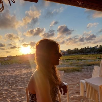 Pitufa311's profile picture. 🏃‍➡️🏋‍♀️🍷☕️🏖🚄🇪🇸🎉