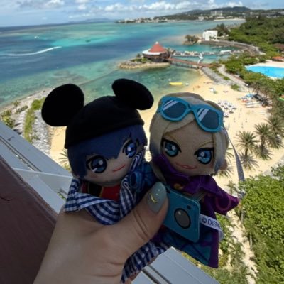 グッズやチケット譲渡・交換専用。 現在ブルーロックメインです。 30↑ 推し:潔、カイザー 本垢: @Syara1204