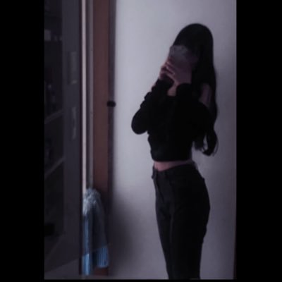 irrrio6's profile picture. 配信してる- ̗̀𖤐