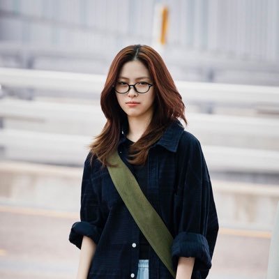 ry_writess's profile picture. @soft_itzyau | Your safe space in words and worlds✍️ | https://t.co/uXoAfgU9pn