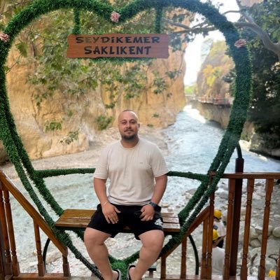 szrcnsahin's profile picture. ANESTEZİST   Sağlık Bakanlığı GDH 🏨 Malatya / ARGUVAN